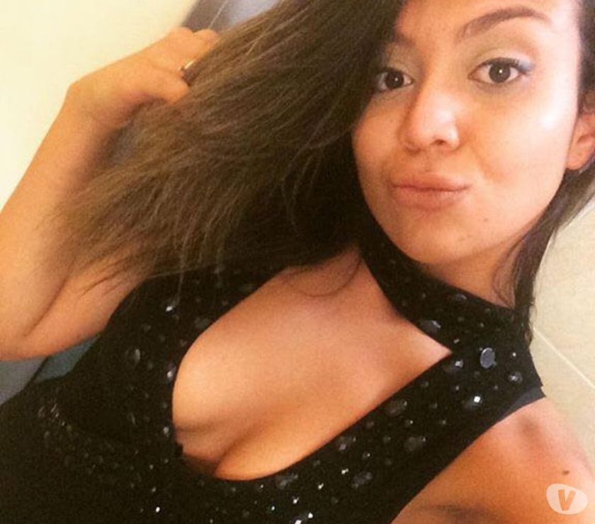 Latina chaude de 20ans à Levallois
